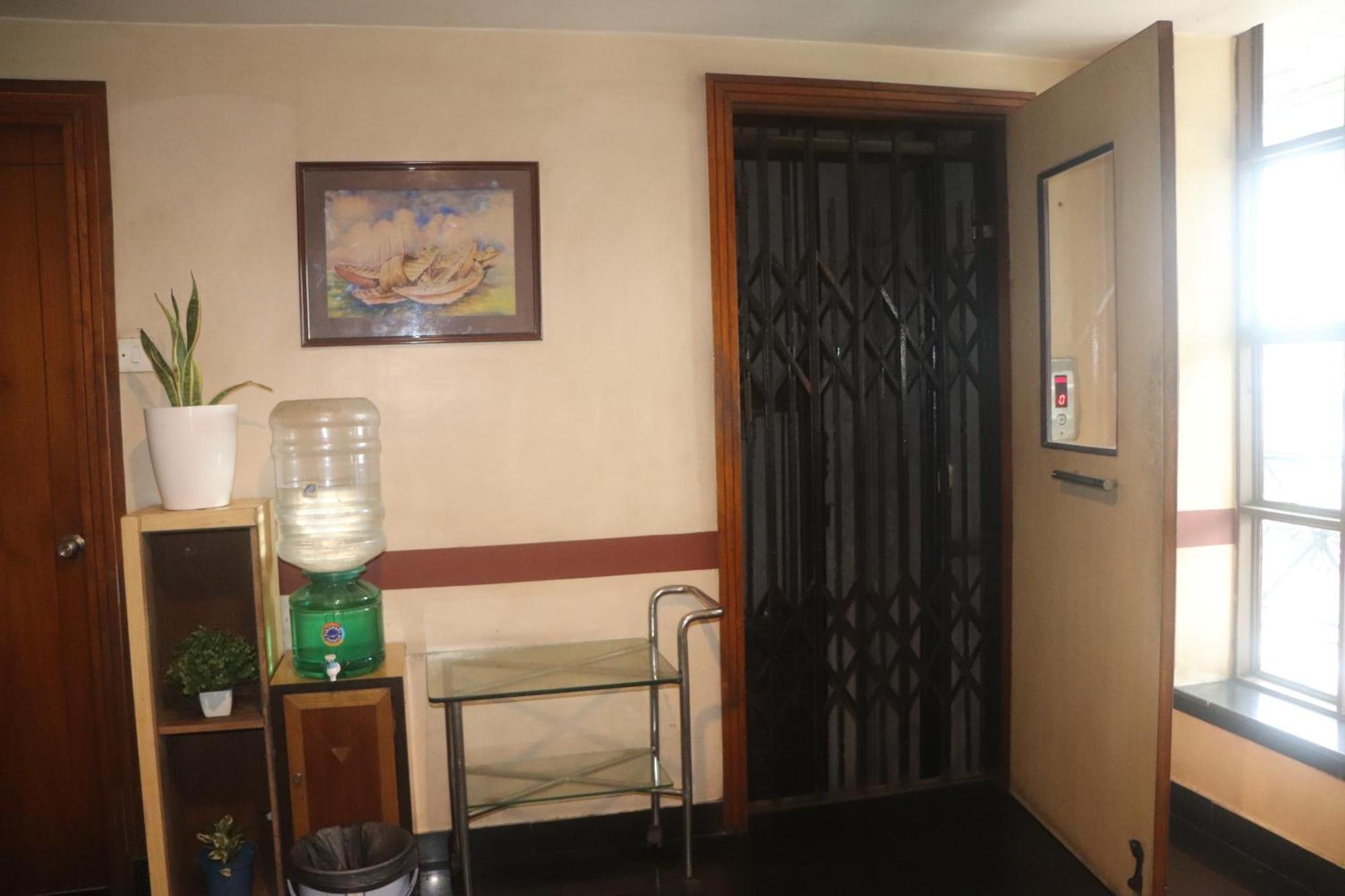 Shivangan Hotel And Banquet Kolkata Exterior photo